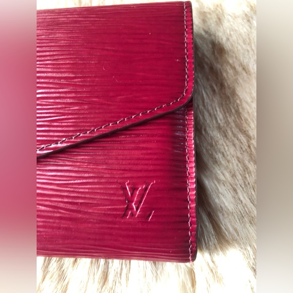 Louis Vuitton Epi Portefeuille Sarah Wallet - Picture 3 of 15